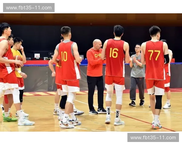 中国男篮世界杯预选赛精彩对决 揭秘赛场背后挑战与机遇